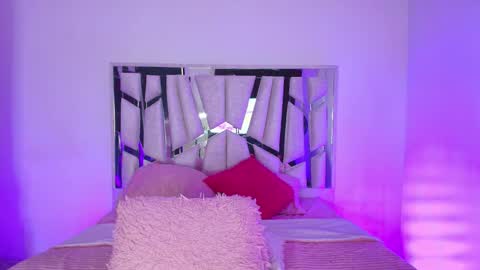    online show from September 20, 6:06 pm