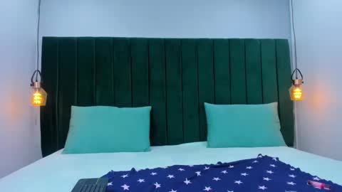 melody_kener online show from November 20, 11:28 pm