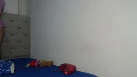 melody phillips online show from November 15, 10:49 am