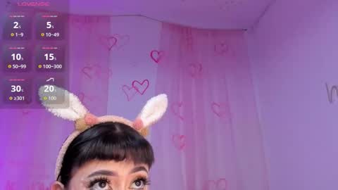 Snapshot of melody_suarez chatting on October 19, 2:13 am MELODY online show from October 19, 2:13 am