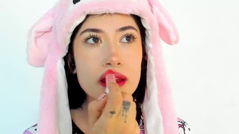 Snapshot of melody_suarez chatting on December 27, 7:14 pm MELODY online show from December 27, 7:14 pm