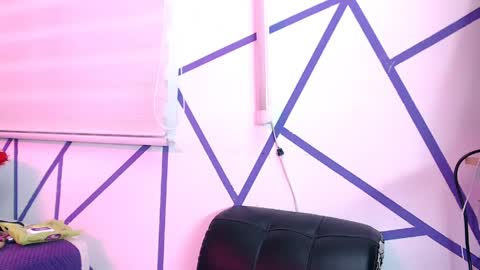 melody online show from April 8, 12:40 pm