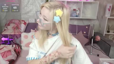 MeowkaKitty online show from November 3, 2:04 am