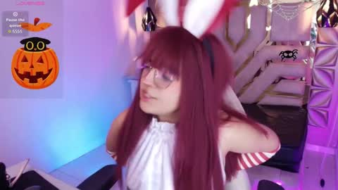    online show from October 24, 10:39 pm