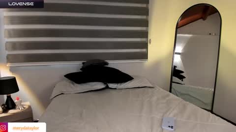 Merida  online show from February 3, 12:54 pm