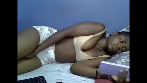 merlin_queen online show from September 19, 5:06 am