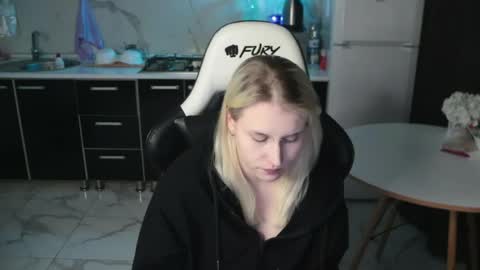 Merty online show from April 22, 9:23 pm