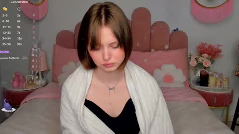 Anna online show from February 3, 6:22 am