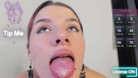 Mia adams  online show from January 31, 11:35 pm