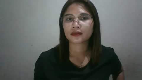 mia_bella04 online show from February 24, 2:38 am