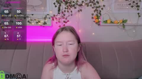 Mia online show from September 26, 3:15 am