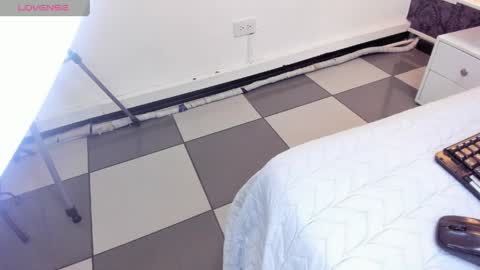 Mia Grey online show from April 9, 4:59 am