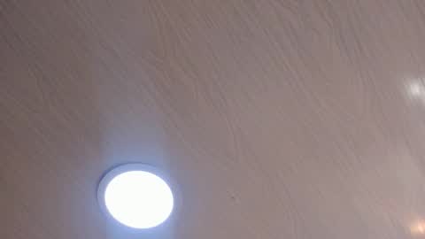 Mia online show from November 9, 3:02 am