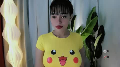 M I A online show from March 21, 2:44 pm