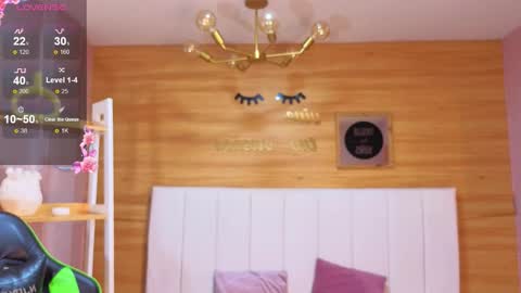 MIA online show from November 28, 8:45 pm