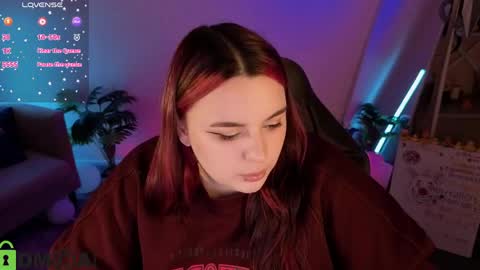Mia online show from May 29, 1:25 am