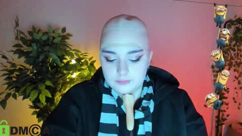 Mia online show from February 25, 12:42 am