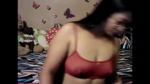 Snapshot of mia_rein chatting on March 9, 1:25 am mia_rein online show from March 9, 1:25 am