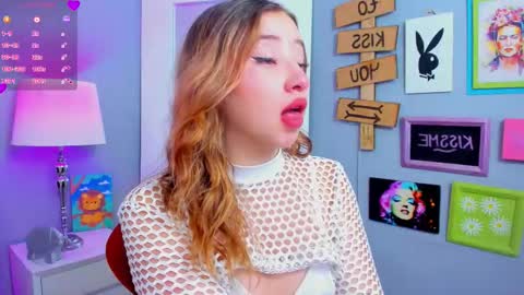 Mia  online show from November 4, 12:54 pm