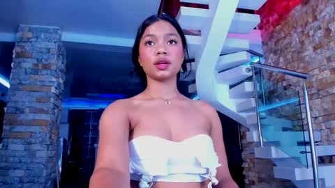 Mia steele online show from March 23, 7:09 pm