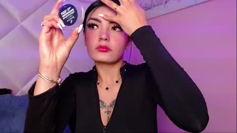 Alexandra online show from November 24, 11:45 am