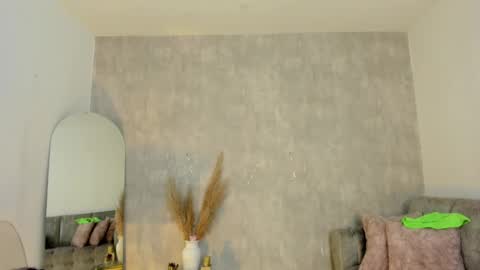 Snapshot of miacoopersx chatting on January 21, 12:29 pm miacooper online show from January 21, 12:29 pm