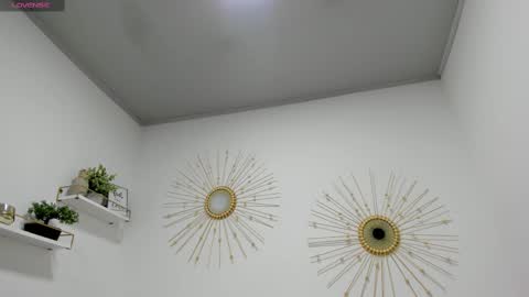 Snapshot of miah_bigboobs chatting on February 20, 10:59 am Miah Collins online show from February 20, 10:59 am