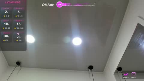 Snapshot of miah_bigboobs chatting on February 19, 10:56 am Miah Collins online show from February 19, 10:56 am