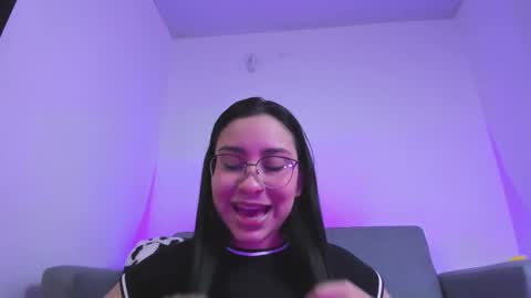 miah new independent model acount online show from December 19, 4:27 am