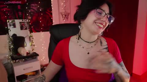 Lili online show from March 27, 2:35 am