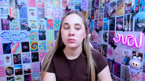 miamilas online show from March 30, 2:49 pm