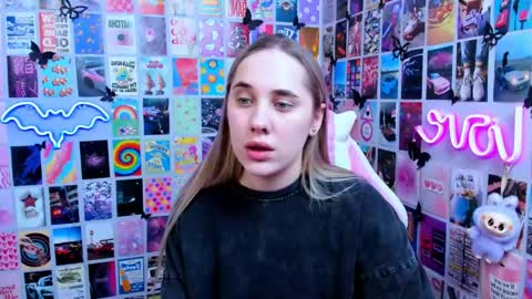 miamilas online show from March 24, 3:39 pm