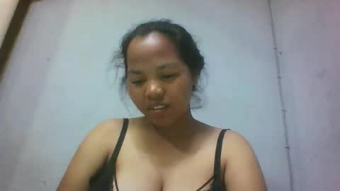 miarii online show from March 6, 6:36 pm