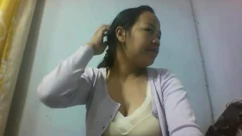 Snapshot of miarii chatting on October 1, 1:16 pm miarii online show from October 1, 1:16 pm