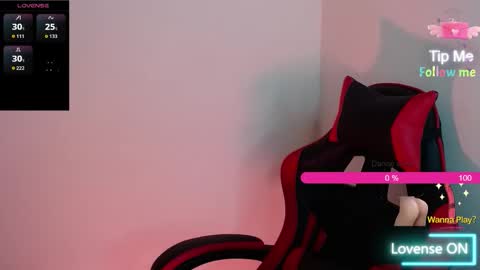 miarobinn_ online show from November 5, 3:28 pm