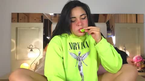 MiaHancock online show from January 13, 12:51 am