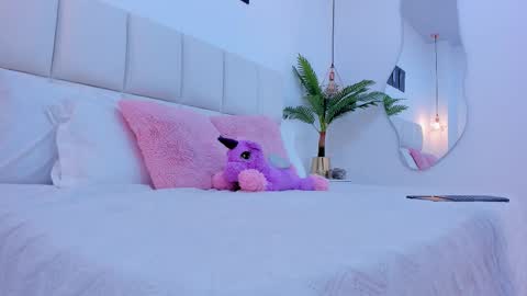 miastone9 online show from November 27, 5:43 am