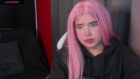 michell_petty01 online show from January 31, 3:55 pm