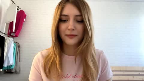 Jenny online show from June 4, 2:54 pm