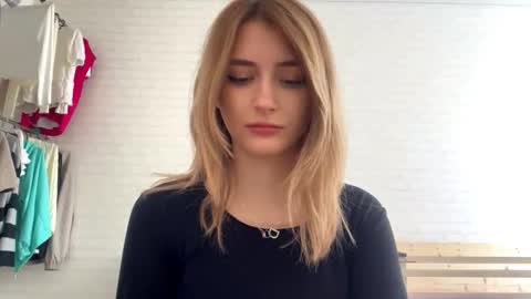 Jenny online show from March 23, 9:04 am