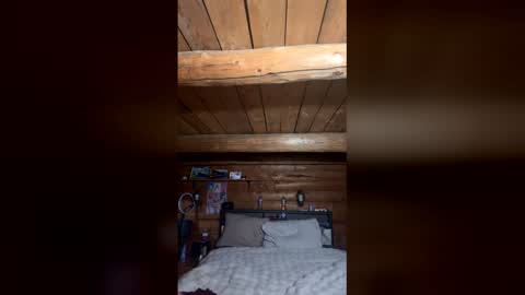 MidnightSun online show from March 31, 5:07 am