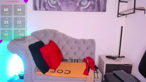 miia_blace online show from March 27, 4:58 am