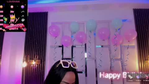 Miia Schwarz  online show from November 29, 3:05 pm