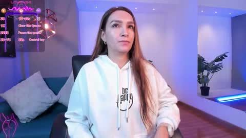 Miia 3 online show from November 6, 12:00 pm