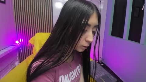 miilu  online show from November 21, 3:52 am