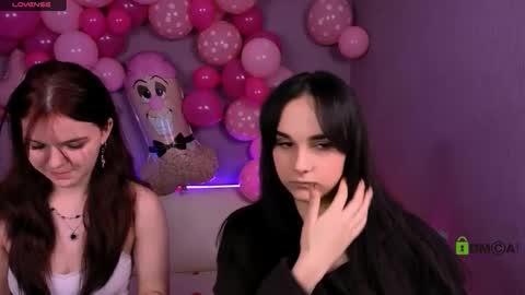 Mika online show from February 10, 8:45 pm