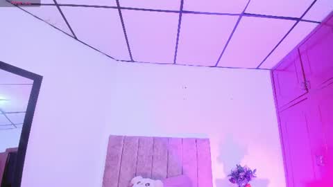 mila_1wood online show from July 29, 10:26 am