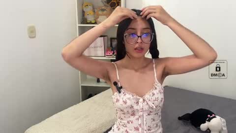 Mila and albert online show from March 31, 10:10 pm