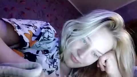 Mila 420 online show from December 19, 8:45 pm