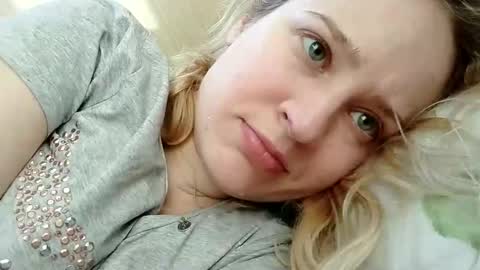 Mila 420 online show from March 26, 11:23 am